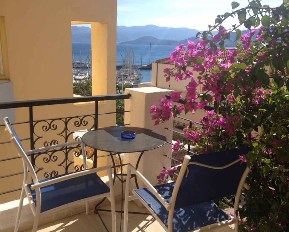 Aparthotel Mantraki Agios Nikolaos (Crete)