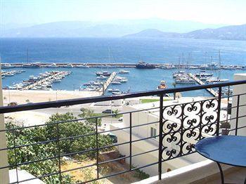 Aparthotel Mantraki