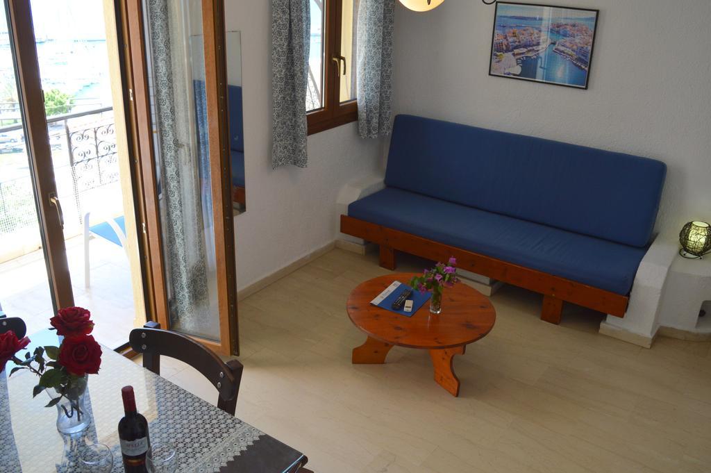 Mantraki Aparthotel