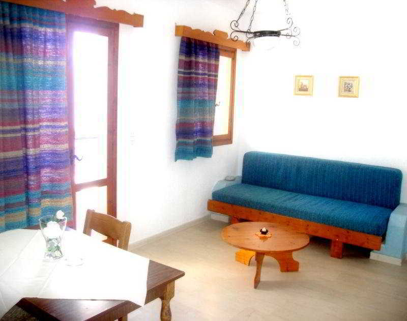 Mantraki Aparthotel 3*