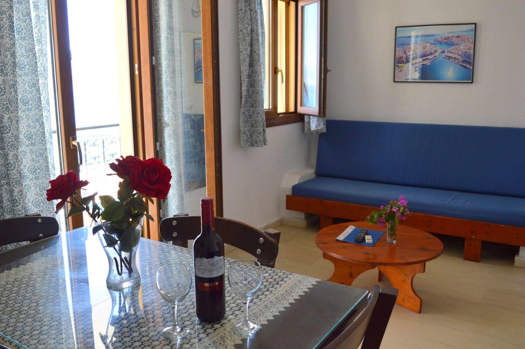 Aparthotel Mantraki 3*