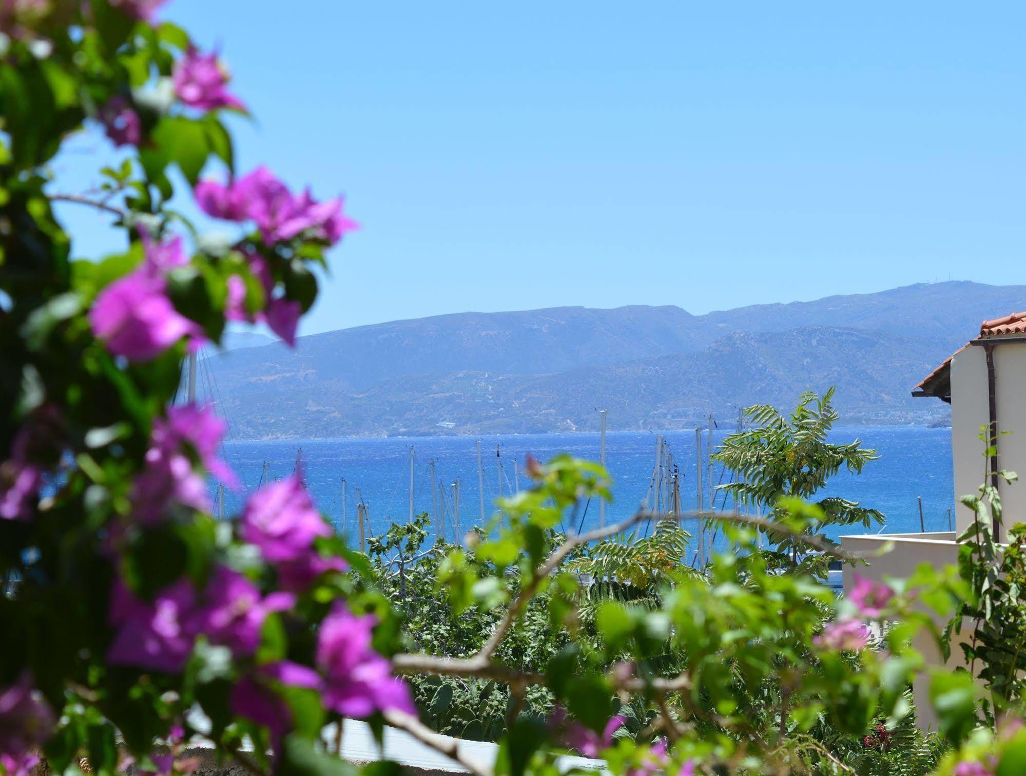 Aparthotel Mantraki Agios Nikolaos (Crete)