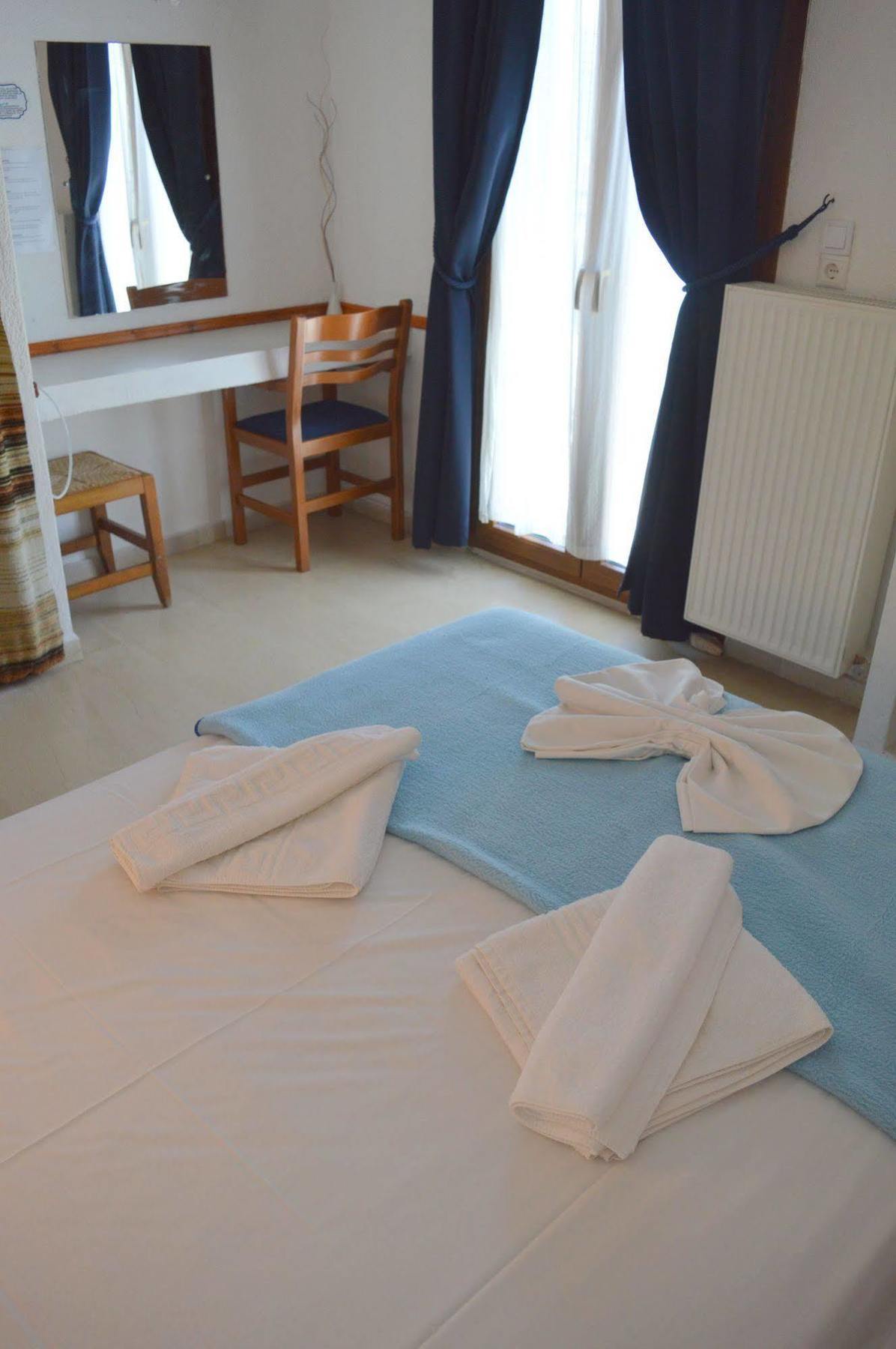 Mantraki Aparthotel